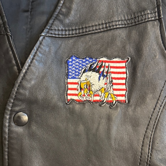 Black Biker Vest with Bald Eagle Design on back - Picture 4 of 10